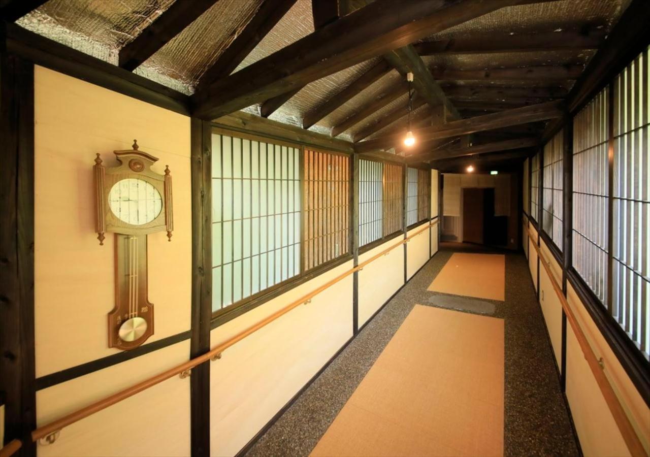 Saikatei Jidaiya Hotel Kaminoyama Bagian luar foto